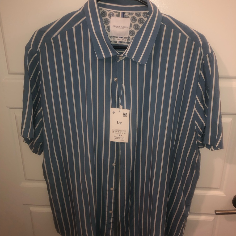 Denim & Flower Blue and White Casual Button Down Shirt